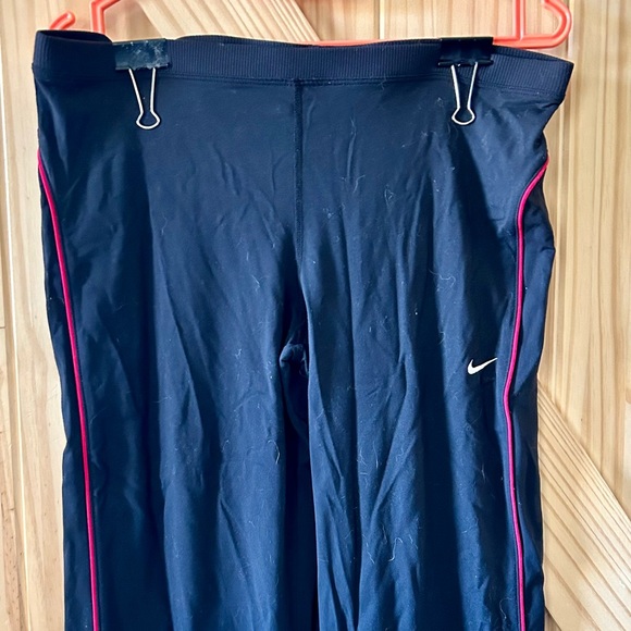 Nike Capri Leggings - Size Large - Picture 1 of 2